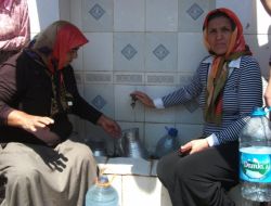 Kuyu Suyunu Kesti Diye Kaymakam Hakkında Suç Duyurusunda Bulundular