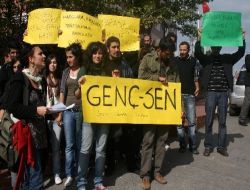 Üniversite Öğrencileri Barınma Probleminin Giderilmesini İstedi