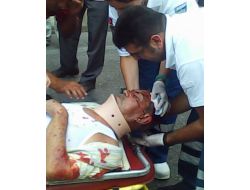 Yaşlı Adam Yolun Karşısına Geçemedi