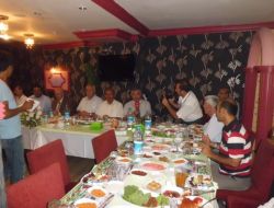 Kalender, İlçe Yöneticilerini İftarda Buluşturdu