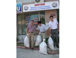 Dörtyol'da İhtiyaç Sahibi Öğrencilere Gıda Yardımı Yapıldı