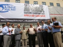 Kimse Yok Mu Derneği Adana'dan Afrika'ya 200 Ton Yardım Gönderdi
