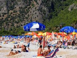 Fethiye'de Yazdan Kalma Günler Devam Ediyor