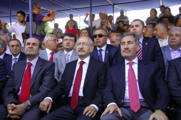 Kılıçdaroğlu neden terk etti?