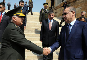 Komutanlar Başbakanlık'taydı..