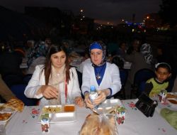 Çığlık, Kent Meydanı’nda İftar Açtı