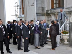 Cumhurbaşkanı Resim Ve Heykel Müzesi’ni Gezdi