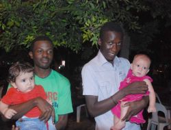 İskenderun Sahilinde Binlerce Kişi İftarını Birlikte Yaptı