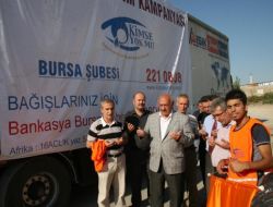 Bursa Esnafı Somali’ye 50 Ton Gıda Malzemesi Gönderdi