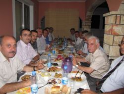 Ünişad, İftar Programında Ünye Ve Çevre Beldelerdeki Bürokratları Ağırladı