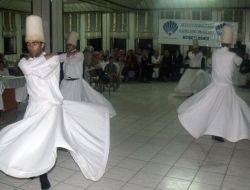 Okyanus Derneği Çalışan Kadınları İftarda Buluşturdu