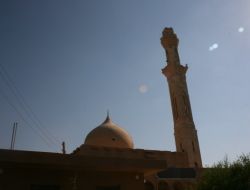 Suriye'de Minaresi Vurulan Cami