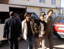 Van'da El Kaide Operasyonunda Gözaltına Alınan 3 Kişi Van'a Getirildi