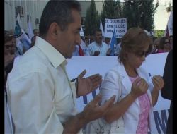 Türk Büro-Sen Eyleminde Teröre Lanet Yağdı