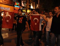 Sakarya'da Teröre Tepki Yürüyüşü Yapıldı