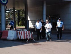 Belediye, Erdemir’i Mühürledi