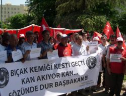 Türkiye Kamu Sen Terör Saldırısına Tepki Gösterdi