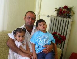 Yozgatlı Şehit Uzman Çavuş Erhan Ar Çocuklarıyla