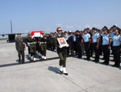 Şehit Uzman Çavuş Kılıç'ın Cenazesi Memleketine Uğurlandı