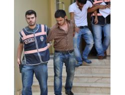 Logar Kapağı Çalan İki Hırsız Yakalandı