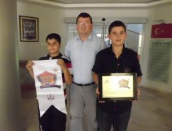 Safvet Koleji'ne Trafik Okulu Sertifikası