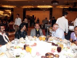 Gazeteciler Ve Yazarlar Vakfı İftarı