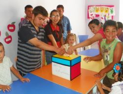 Engelli Çocuklar Biriktirdikleri Paraları Somali'ye Gönderdi