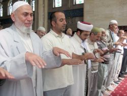 Erzurum'da Afrika İçin Yağmur Duası Yapıldı