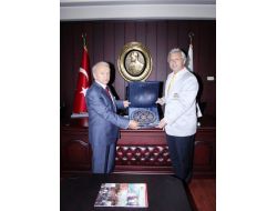 Adana Valisi Atış, Baro'ya Veda Etti