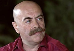 Yönetmen  Ezel Akay  Gözaltında!!