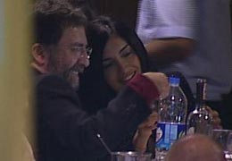 Ahmet Hakan Yeni Sevgilisiyle..