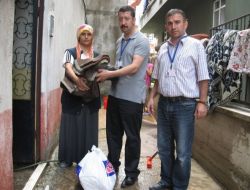 Sel Mağdurlarına Yardım