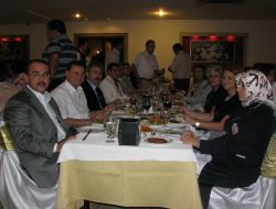 Türkiye Bölgemizde Yıldız Gibi Parlıyor!