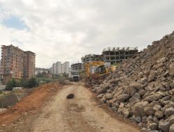 Kanuni Bulvarı Yapım Çalışmaları Devam Ediyor