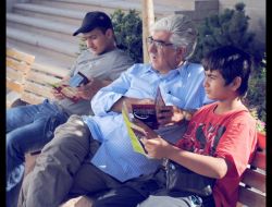 ‘efendimiz’ Kitapçığı Malatya'da Yoğun İlgi Görüyor