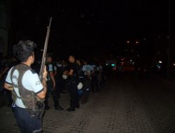 CİZRE ABLUKAYA ALINDI!!