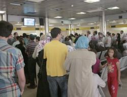 Ptt'de Yardım Kuyruğu