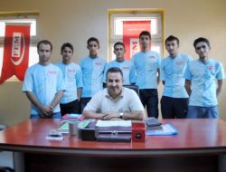 Hakkari Fem Dershanesi 215 Öğrencisini Üniversiteli Yaptı