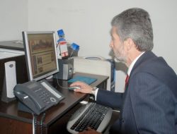 Sincan Belediye Başkanı Tuna Her Ay 200 Mail Cevaplıyor