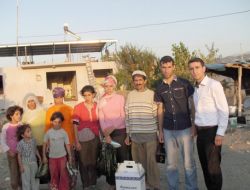 Yılmaz Eğitim Gönüllüleri 150 Öğrenciye Bayramlık Ve Gıda Yardımı Yaptı