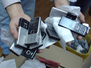 759 kaçak cep telefonu yakalandı