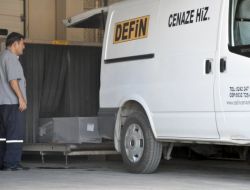 Bıçaklanarak Öldürülen İrlandalılar Ülkelerine Gönderildi