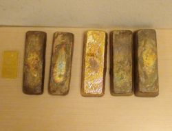 Atatürk Havalimanı’nda 6 Parça Külçe Altın