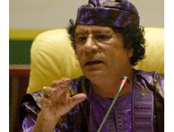 Kaddafi için insan avı başladı
