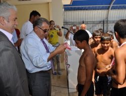 Sevgiye Uzanan Eller Ödül Kazandırdı