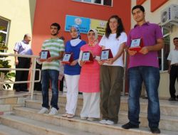 Lys'de Manavgat Birincileri Tıp Ve Hukuk Fakültelerini Tercih Etti