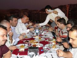 İftarda Birlik Ve Beraberlik Mesajları Verildi