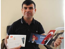 15 Yıldır Siyasi Parti Liderlerinin Bayramını Tebrik Kartı Göndererek Kutluyor