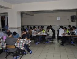 Fem Dershanesi Öğrencilerini İftarda Buluşturdu