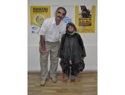 83 Yaşındaki Sultan Nine, Patik Satarak Biriktirdiği Parayı Somali'ye Gönderdi